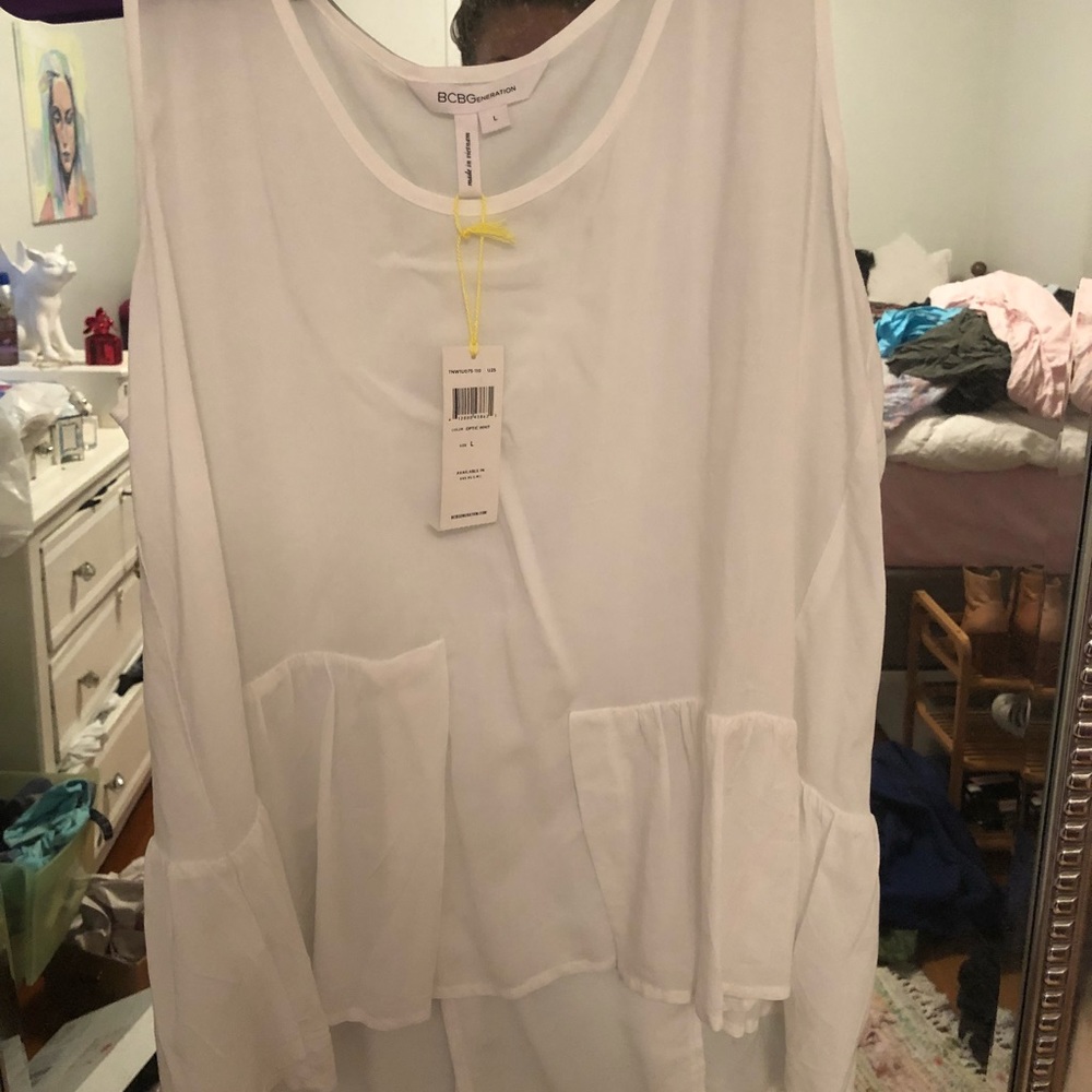 BCBG sleeveless blouse